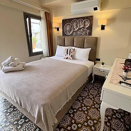 Otel Alacati Disa *