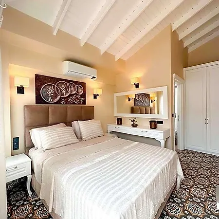Alacati Disa Otel
