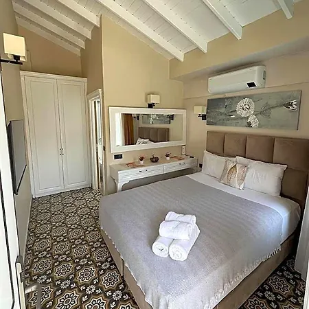 Alacati Disa Hotel Ciftlikkoyu